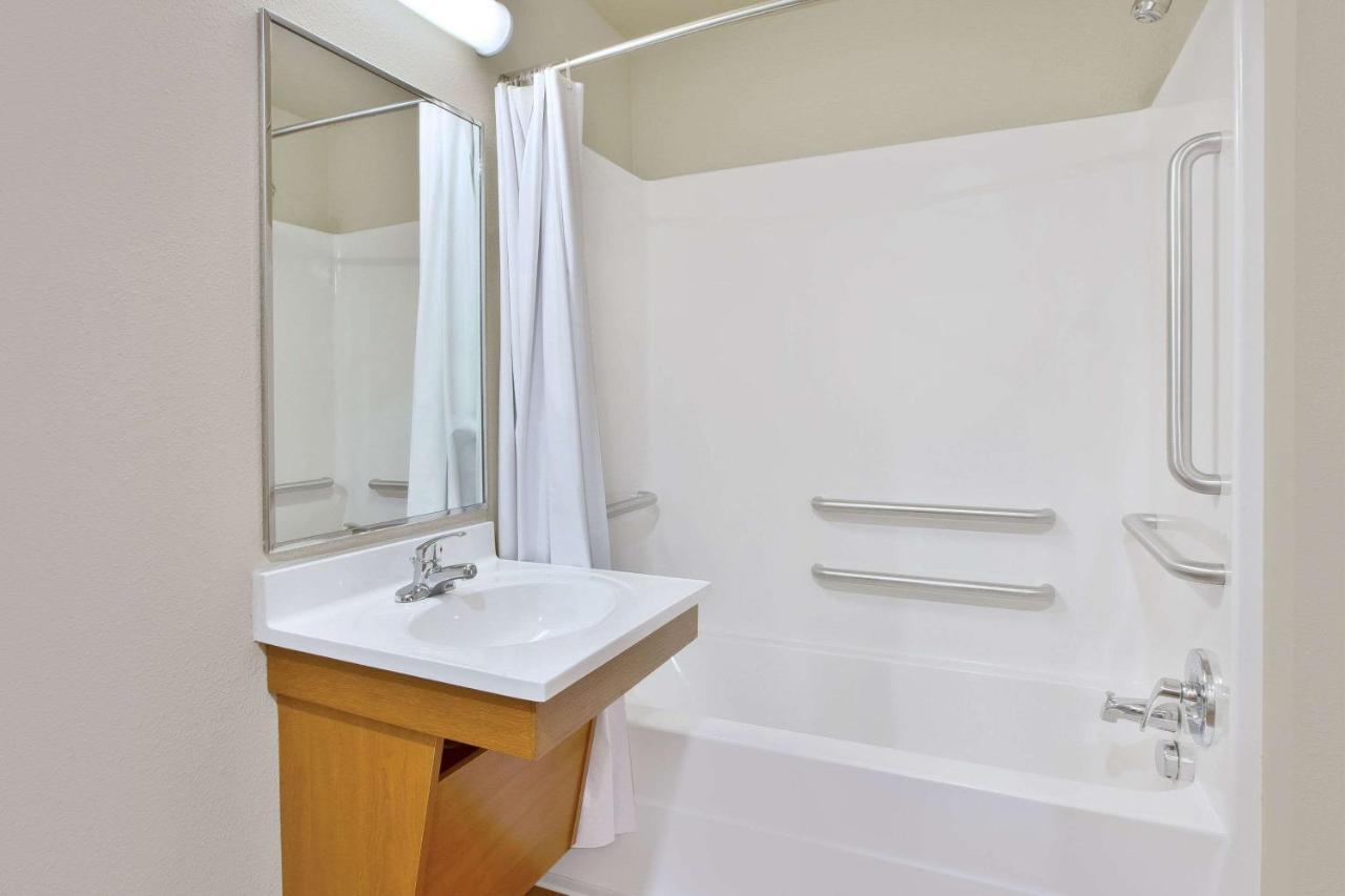 Woodspring Suites San Antonio Fort Sam Exteriör bild