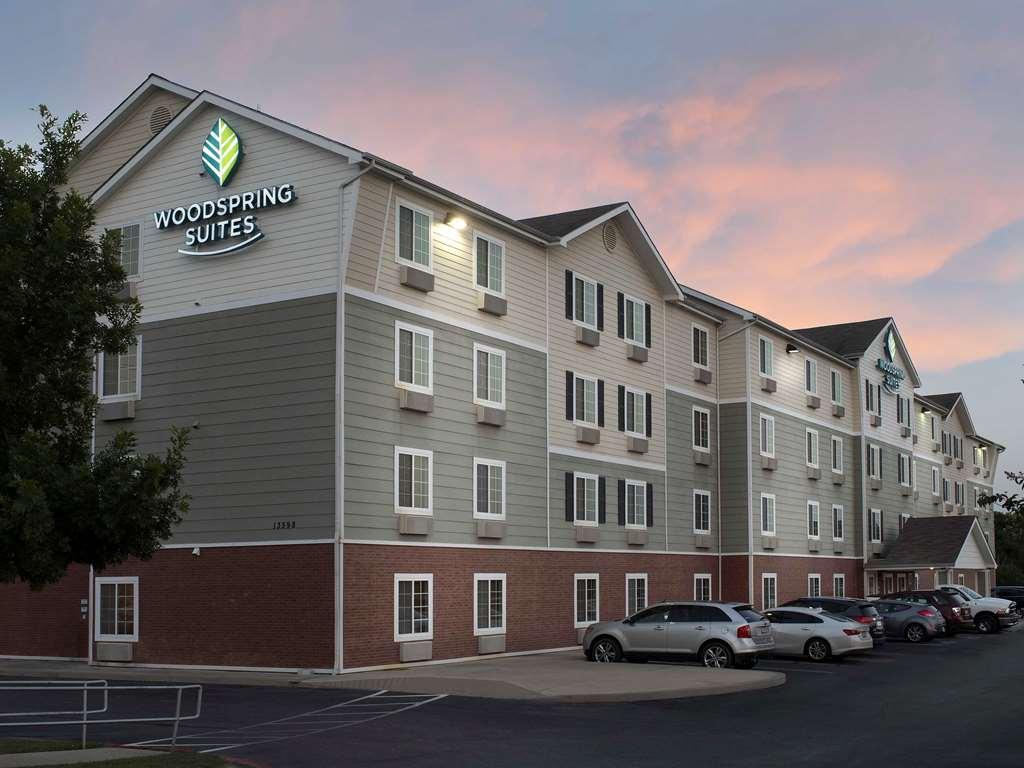 Woodspring Suites San Antonio Fort Sam Exteriör bild