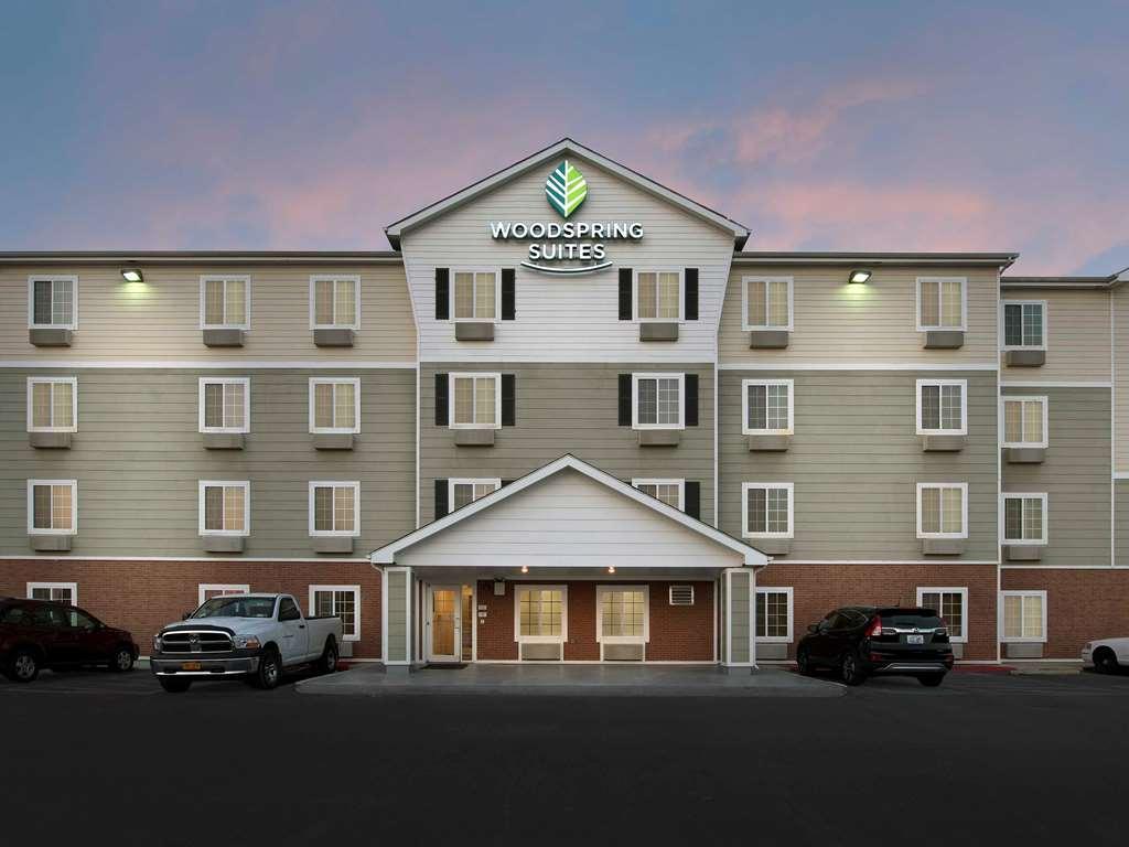 Woodspring Suites San Antonio Fort Sam Exteriör bild